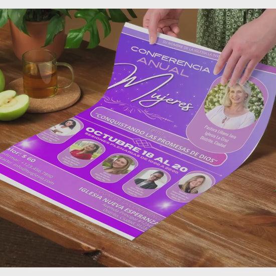 Folleto editable en canva para conferencia de mujeres